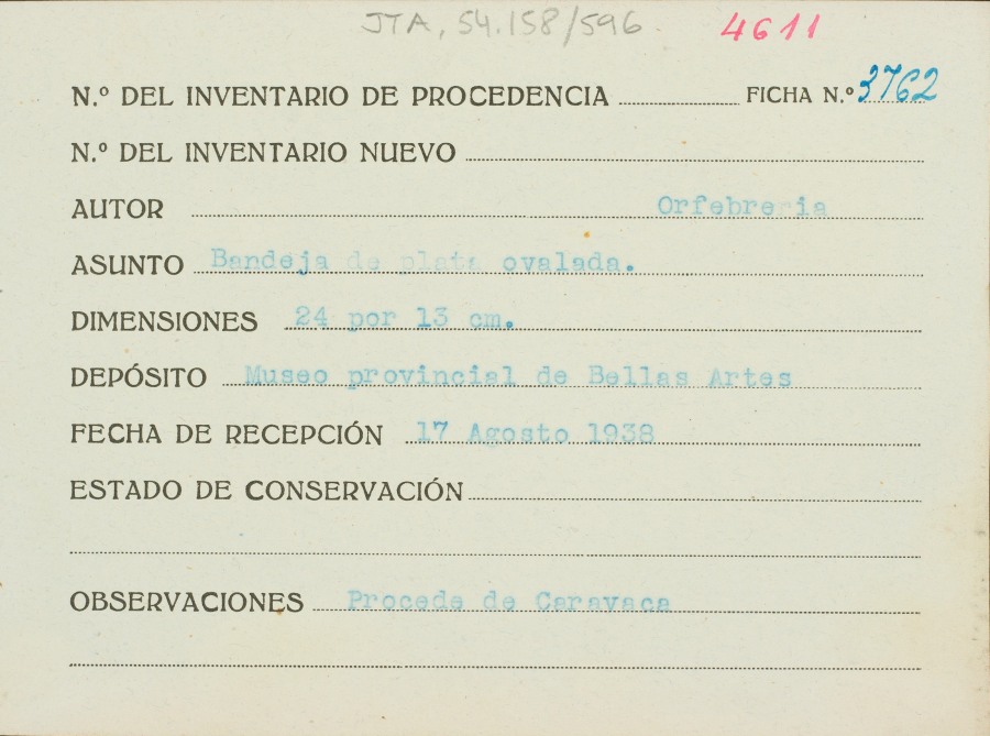 Ficha de una bandeja de plata ovalada, de autor desconocido, procedente de Caravaca.