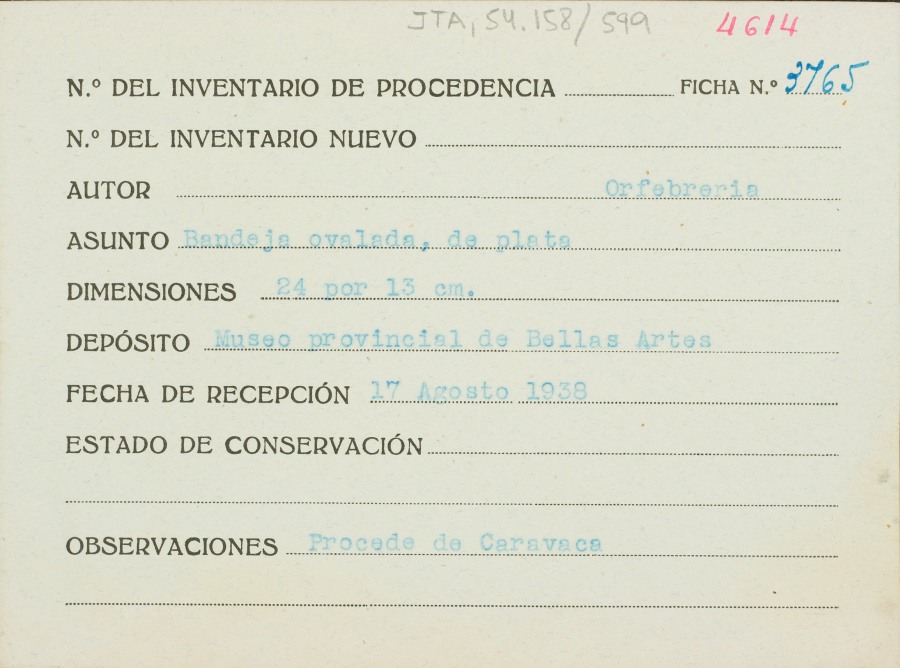 Ficha de una bandeja ovalada de plata, de autor desconocido, procedente de Caravaca.