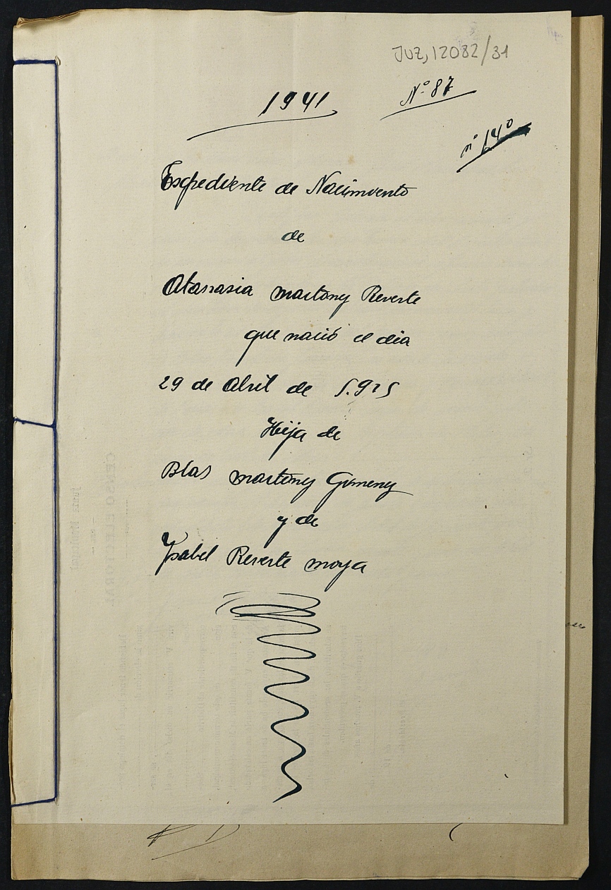 Expediente nº 87/1941 para la inscripción de nacimiento fuera de plazo en el registro civil de Lorca de Atanasia Martony Reverte.