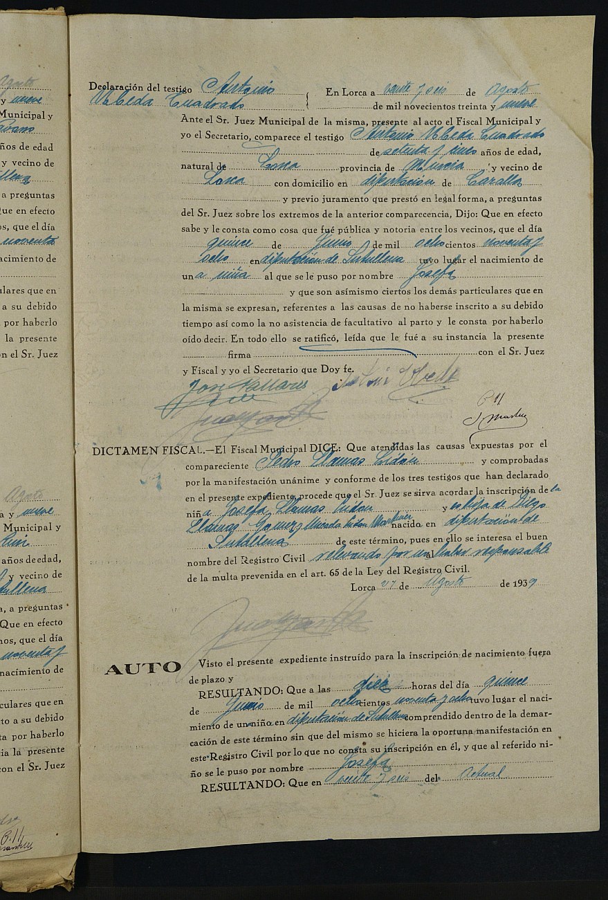 Expediente de inscripción de nacimiento fuera de plazo de Josefa Llamas Lidón. 1939