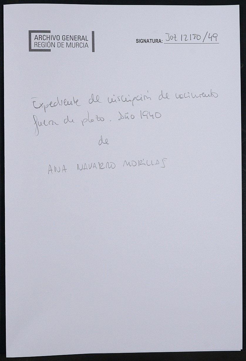 Expediente de inscripción de nacimiento fuera de plazo de Ana Navarro Morillas. 1940