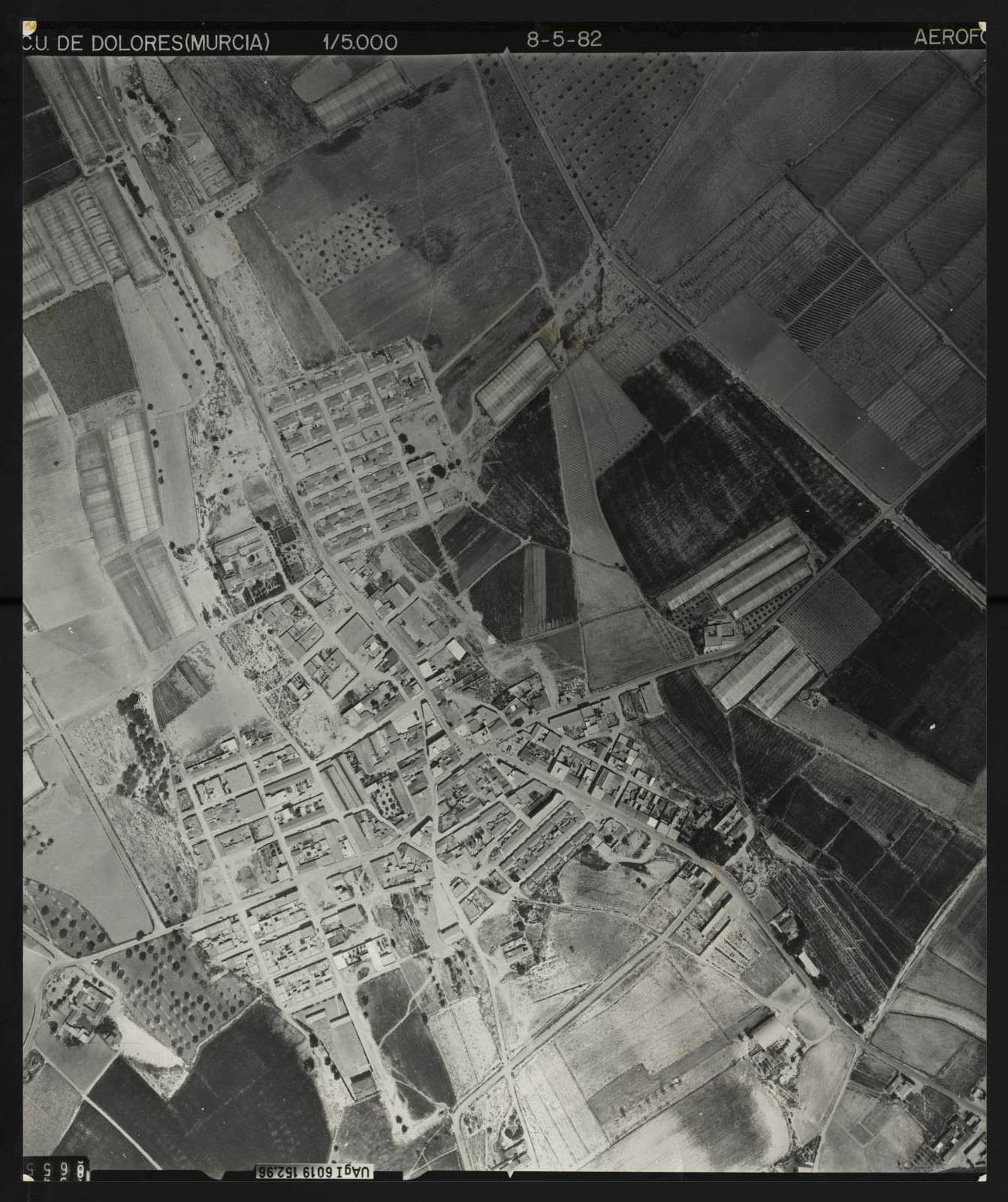 Fotografía aérea del casco urbano de Dolores (Torre Pacheco)