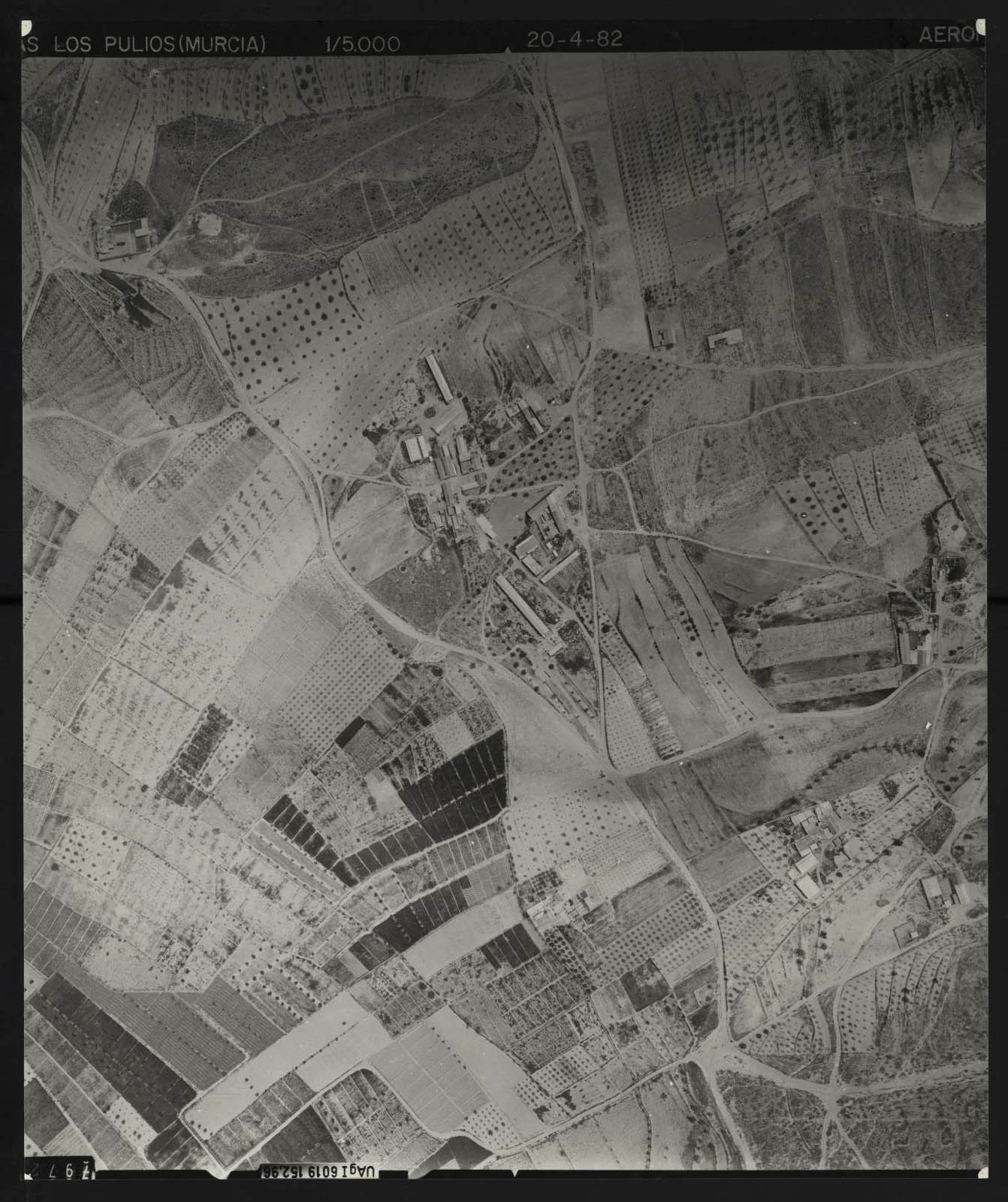 Fotografía aérea del casco urbano de Los Pulios (Totana)