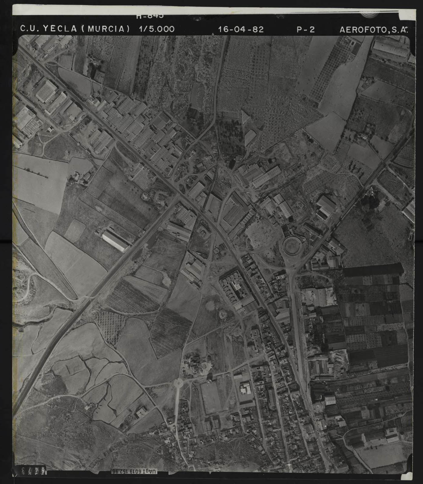 Fotografía aérea del casco urbano de Yecla