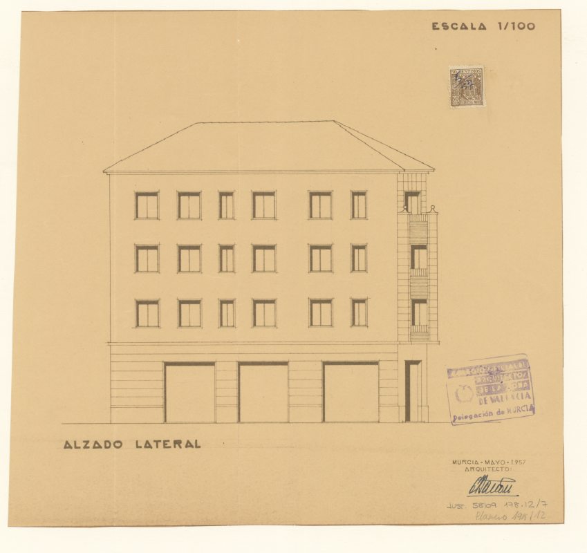 Plano de alzado lateral de edificio de viviendas de Gran Vía en Caravaca de la Cruz. Arquitecto Eugenio Bañón. Escala 1:100. Año 1957.