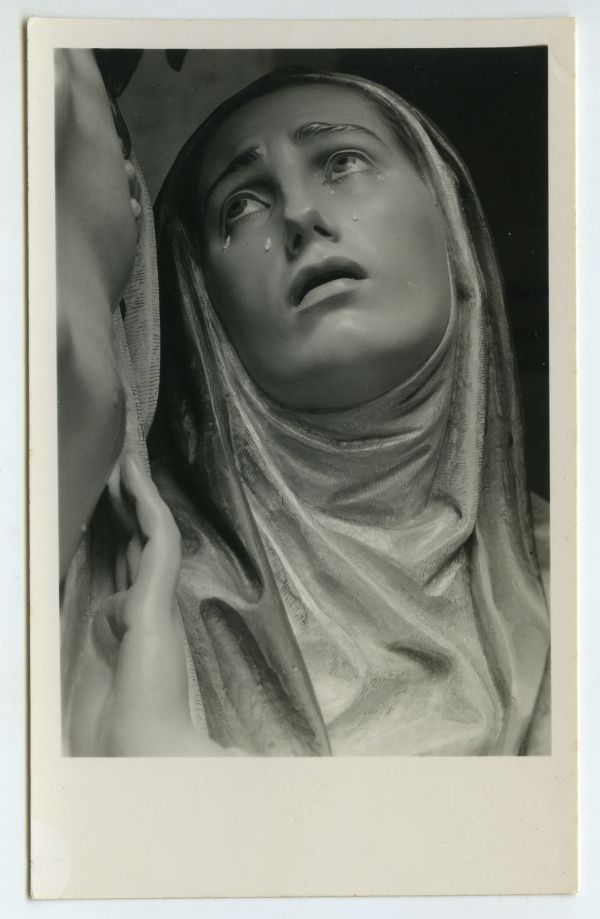 Detalle del rostro de la Virgen del grupo escultórico El Descendimiento de Burgos, obra de Juan González Moreno