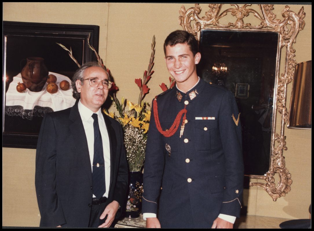 Haz click para mostrar el visor de imgenes