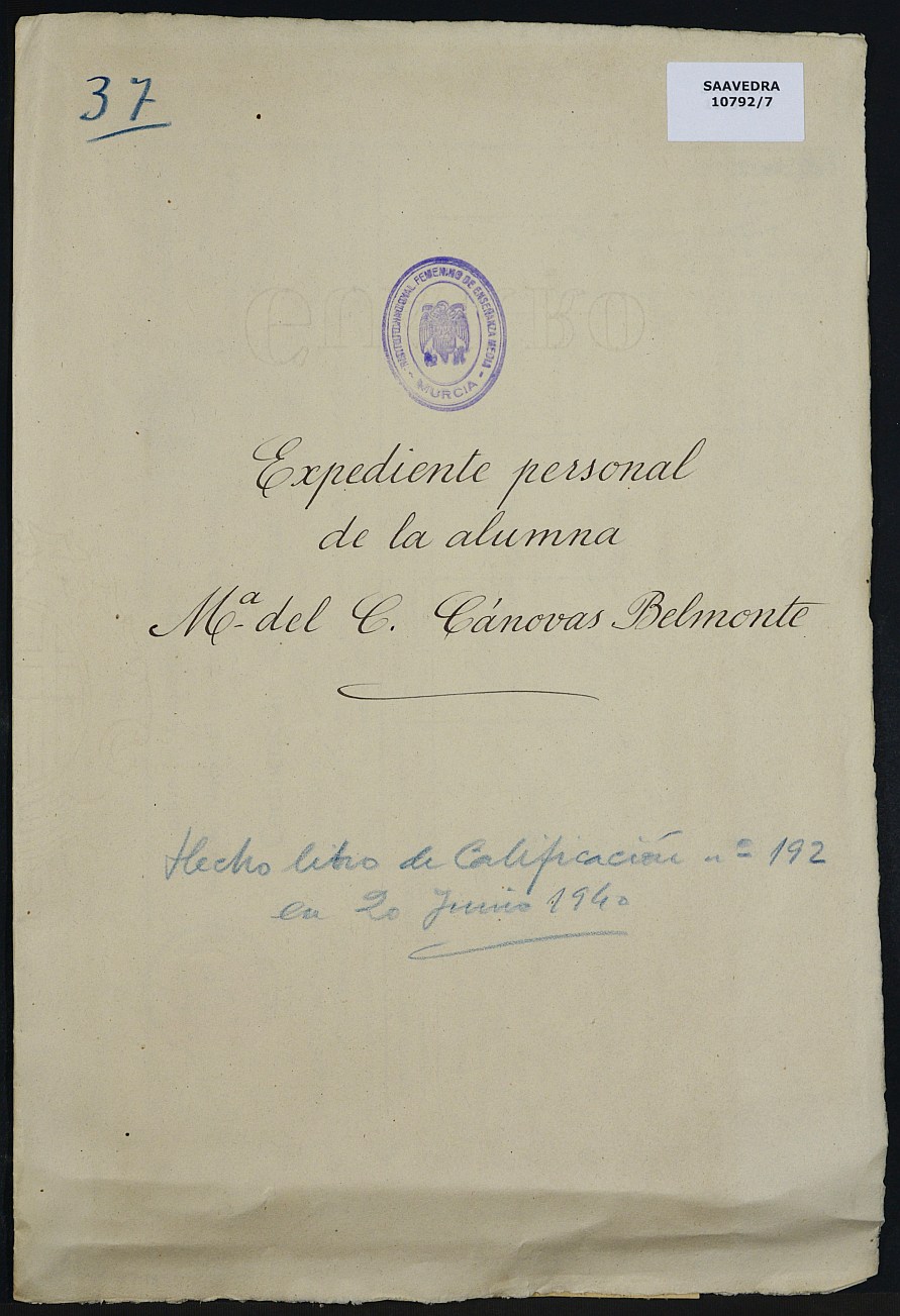Expediente académico nº 37: María del Carmen Cánovas Belmonte.