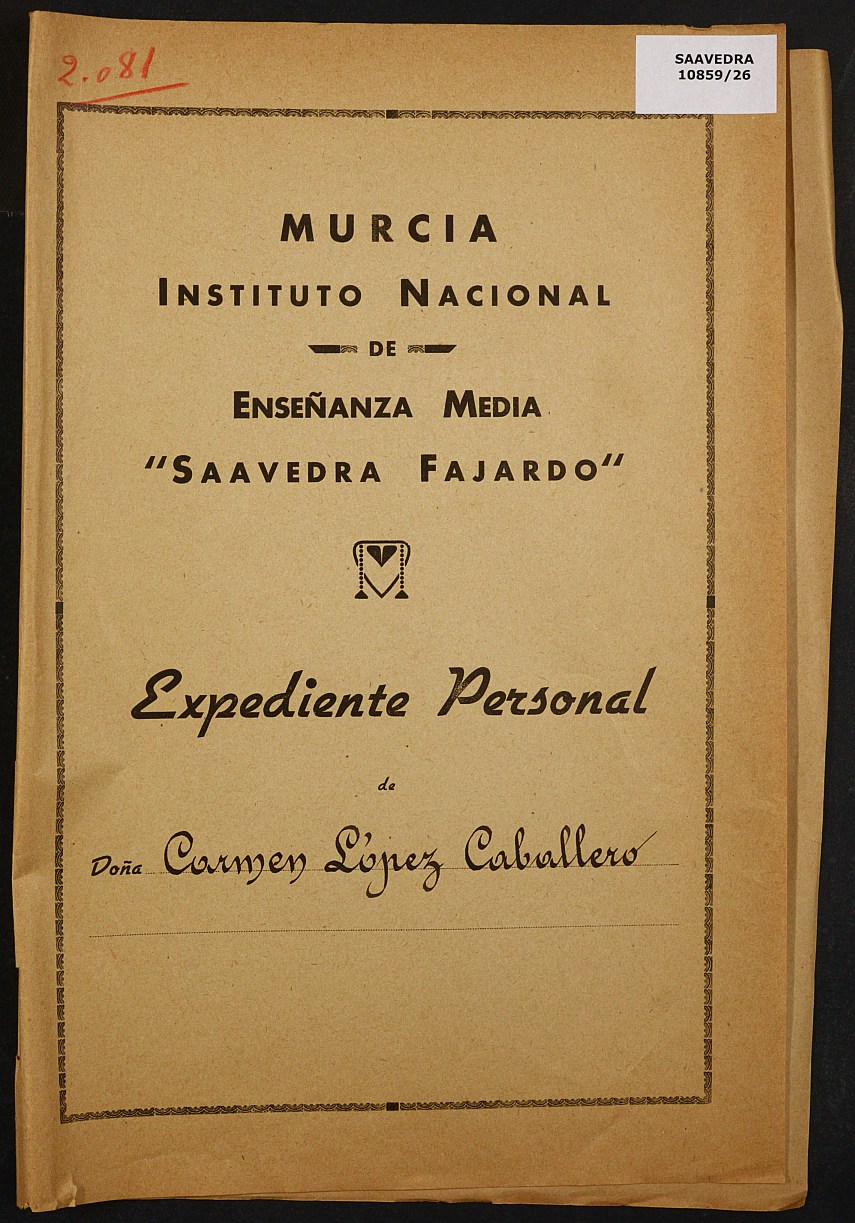 Expediente académico nº 2081: Carmen López Caballero.