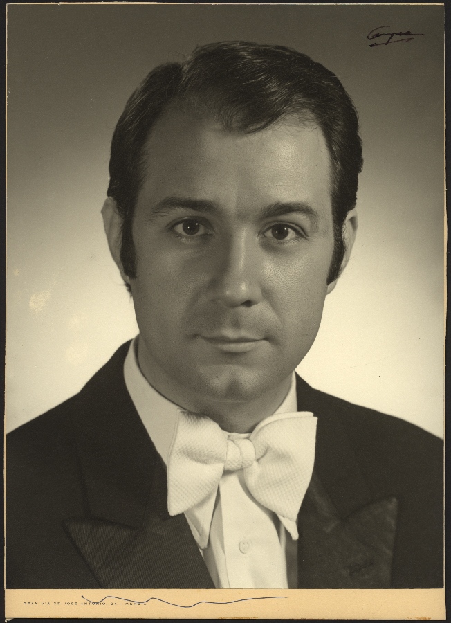 Retrato de Miguel Baró, director del Orfeón Murciano Fernández Caballero entre 1976 y 1978